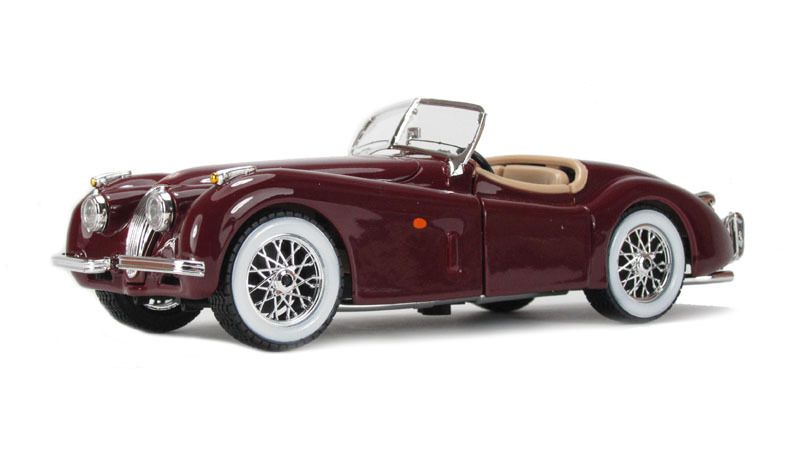 1951 JAGUAR XK 120 ROADSTER 1/24