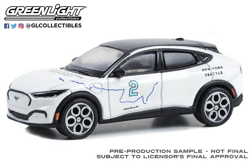 1/64 GREENLIGHT 2021 FORD MUSTANG MACH-E "OCEAN TO OCENA" HOBBY EXCLUSIVE