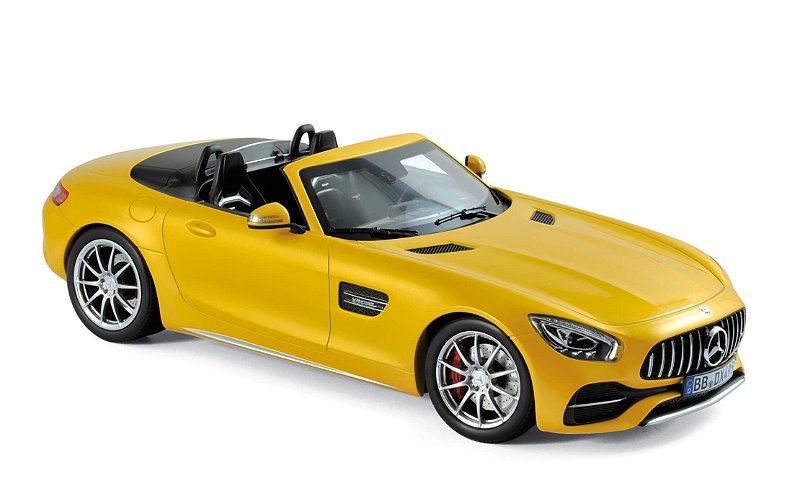 1:18 2017 MERCEDES AMG GT ROADSTER