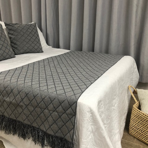 Peseira para Cama Catedral Cinza 0,65m x 2,60m
