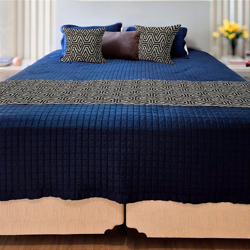 Peseira cama Sofá Casal Queen King Luxo Protetora Decorativa Em Jacquard 2,60mx45cm