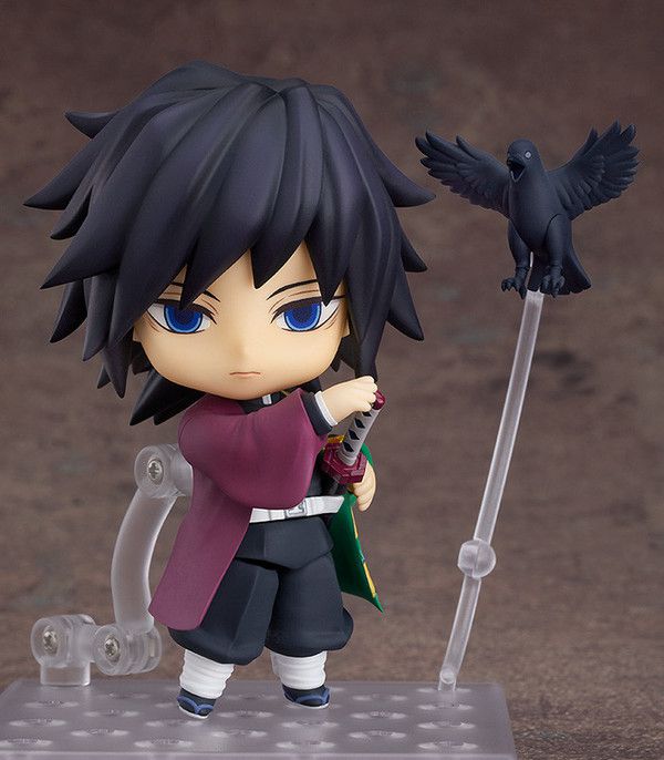 Boneco Colecionável GIYU TOMIOKA Demon Slayer Kimetsu no Yaiba Com Caixa  Favorito