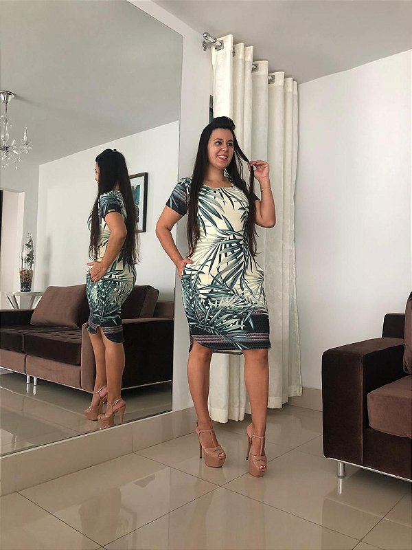 vestido tubinho de neoprene