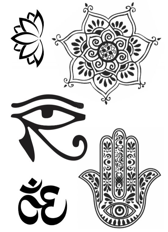 Um conjunto de tatuagens de mão hamsa.