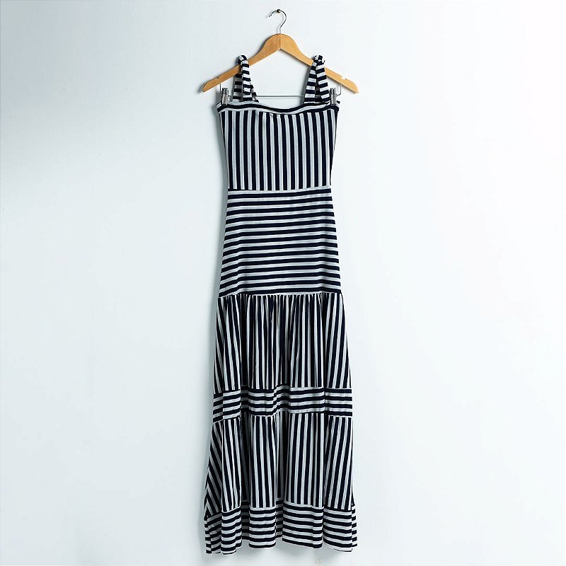 vestido de listras azul e branco