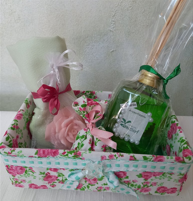 Caixa de Papelão Coberta com Tecido Tam M