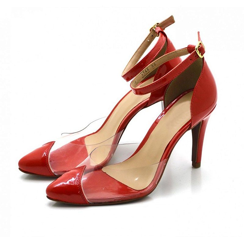scarpin vermelho salto alto