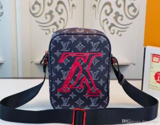 Bolsa de viagem masculina louis vuitton