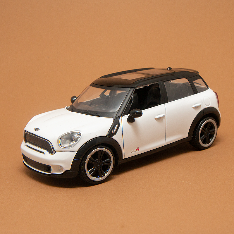Miniatura Mini Cooper Escala 1/24 - Garagem das Antigas