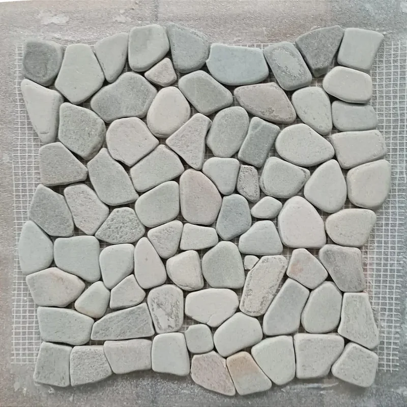 Seixo de Pedra Verde 30x30 (preço/ placa)