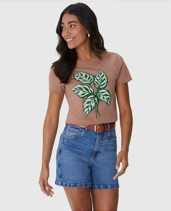 Camiseta Básica - Marrom Calatéia
