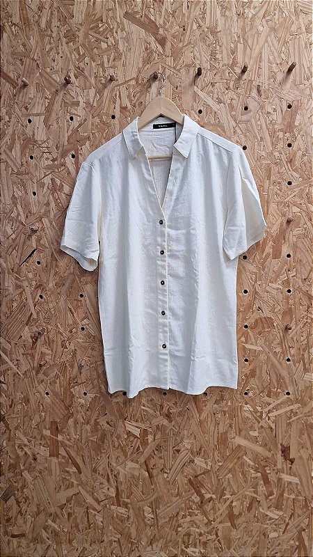 Camisa Básica Off White - Manga Curta