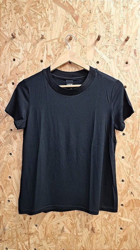 Blusa Mullet Preta
