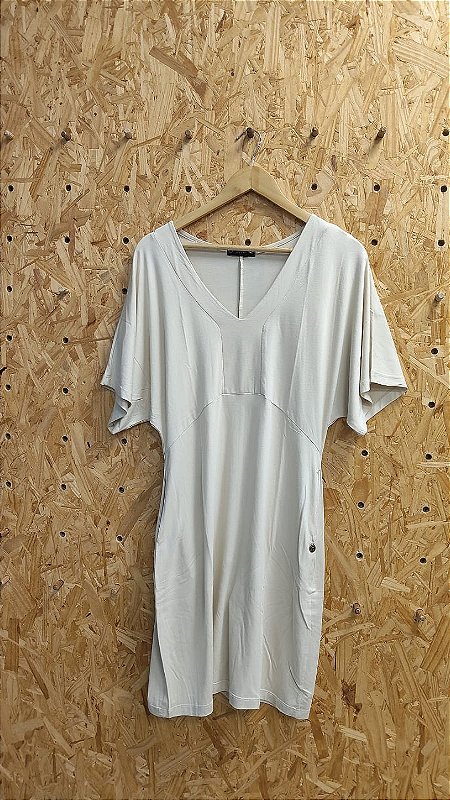 Vestido Viscolycra Manga Morcego Liso