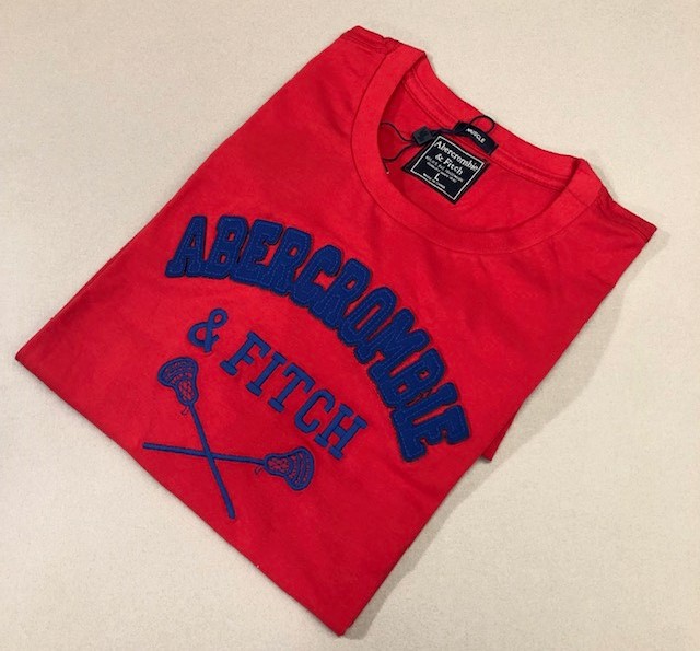 CAMISETA ABERCROMBIE FITCH VERMELHA AZUL ROYAL PIMENTA