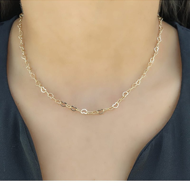 Choker Corrente Coração Delicado Banhado a Ouro 40cm