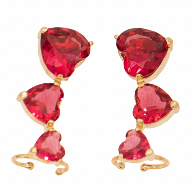 Ear cuff com Pedras Zirconia de Coração Rubi Banhado a Ouro