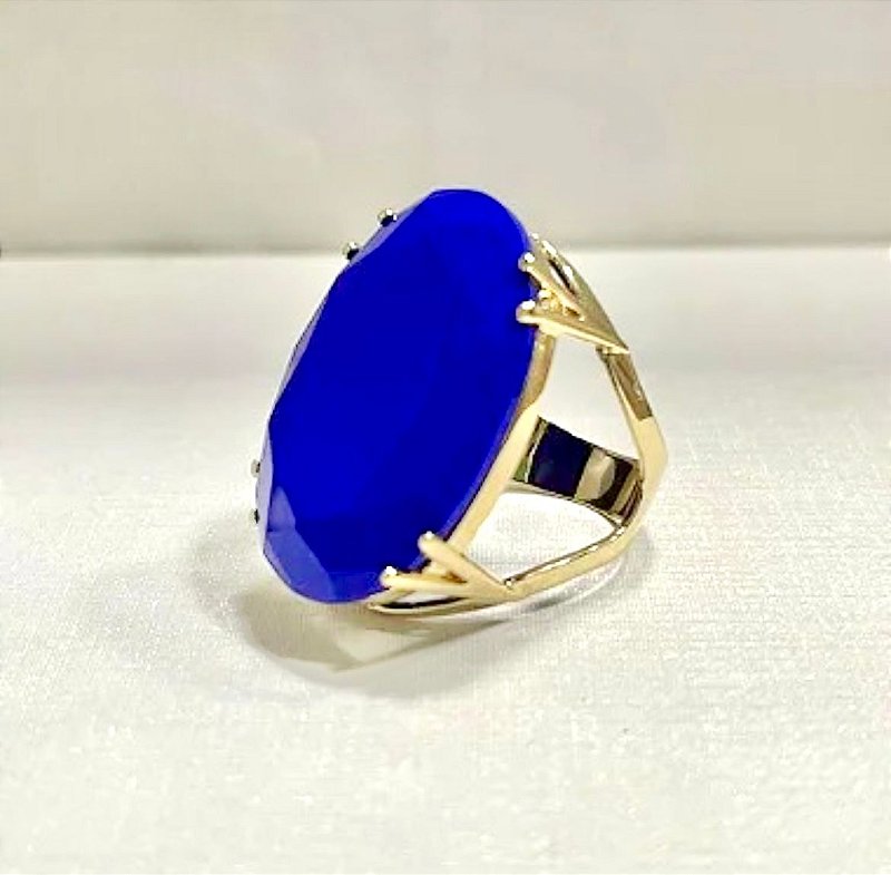 Anel Pedra Oval Azul Maxi Grande Banhado a Ouro 18k