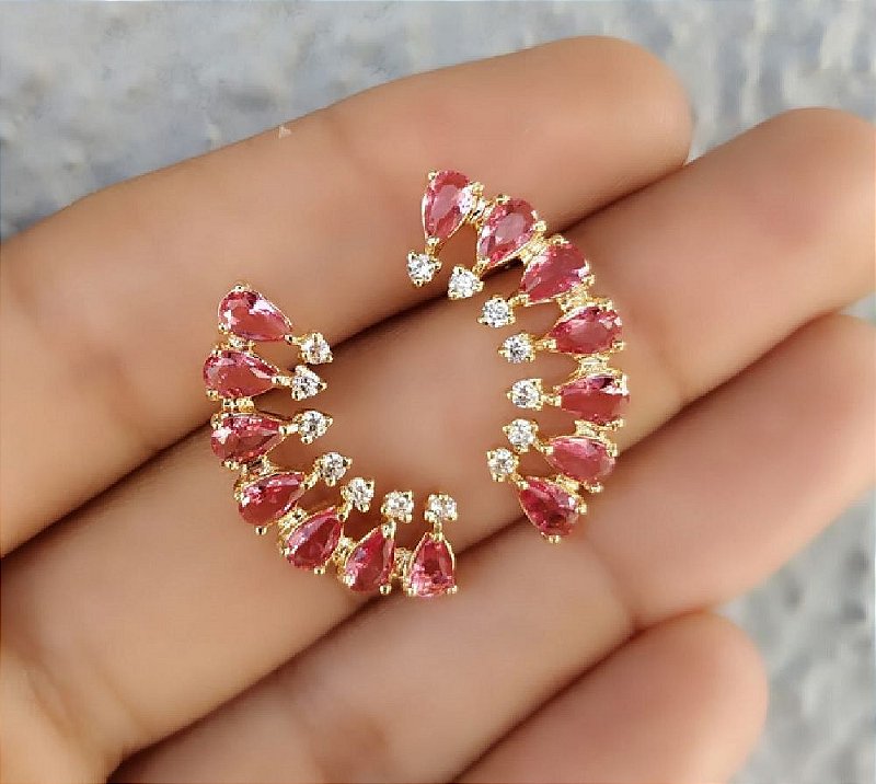 Ear Cuff Brinco Zirconias Brancas e Pink Banhado a Ouro