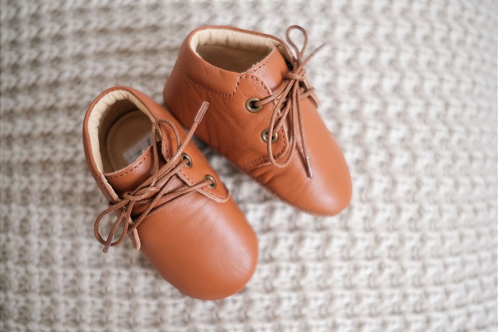 Oxford Verniz Preto | Bota Salto Grosso | Parcelamos Sem Juros | Entrega  Segura