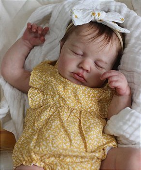 Bebê Reborn Recem Nascida