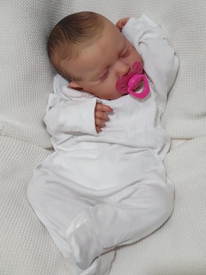 Boneca Bebê Reborn Newborn Menina Realista com Acessórios Bebezinho Real  Presente