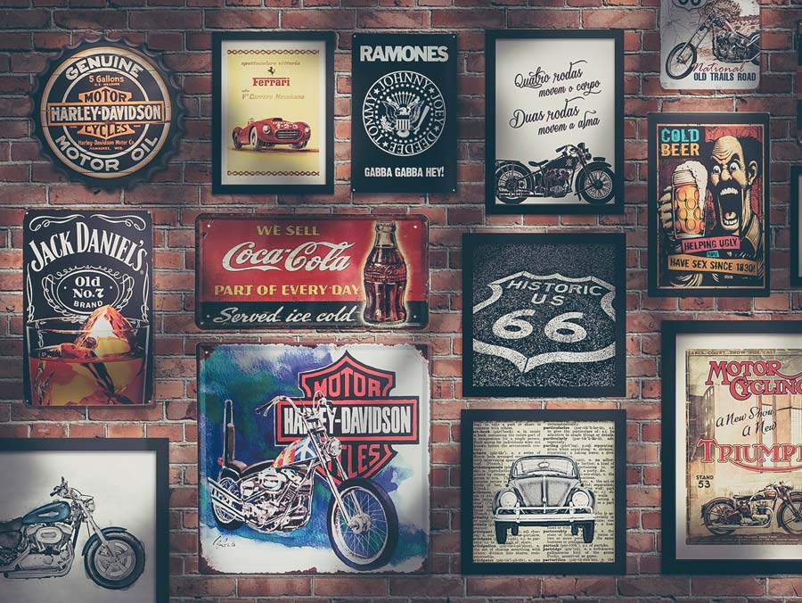 Placas em metal e quadros emoldurados estilo Vintage