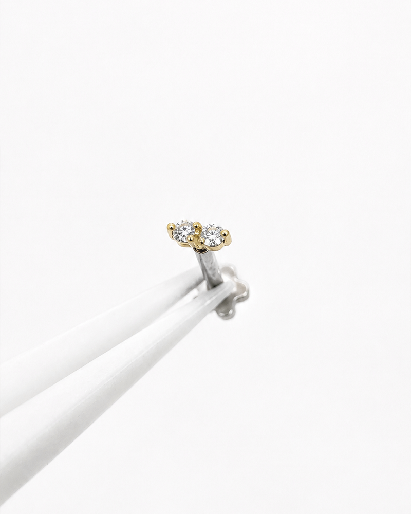 Piercing Labret Luce Duo Moissanite Ouro 18k Coleção Signature
