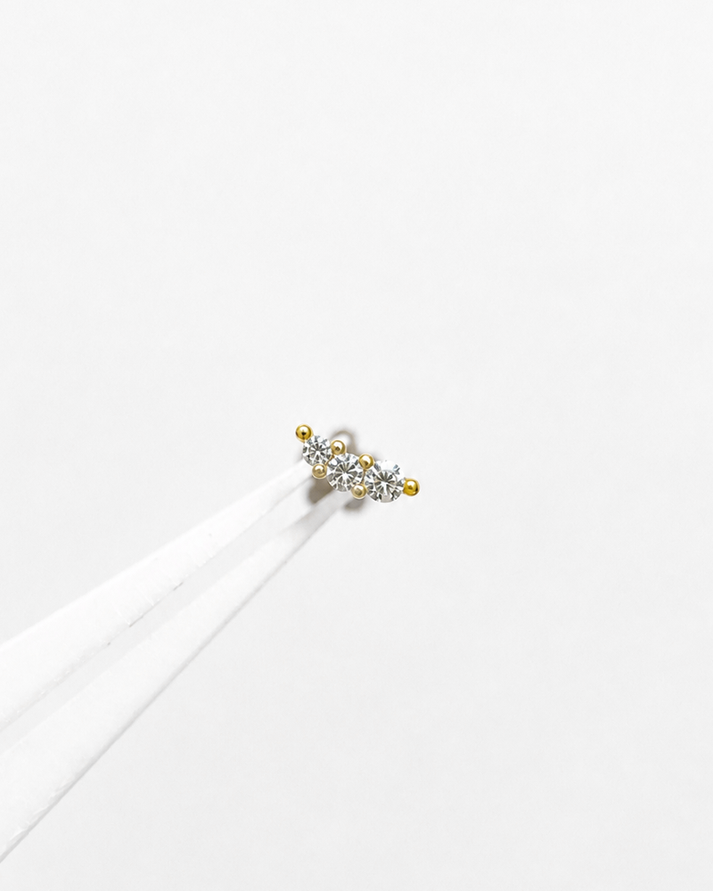 Piercing Labret Lumi Moissanite Ouro 18k Coleção Signature