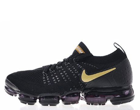 nike vapormax preto e dourado