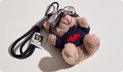 Charms Urso Aviador Bege com Preto