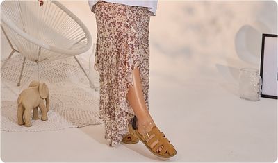 Detalhes Clog Beth Camel
