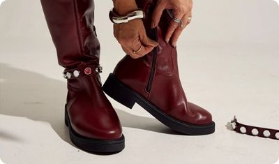 Bota Feminina 2 em 1 Cano Longo Couro Amora Bordo