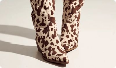 Visual completo Bota Jordana Bege Marrom