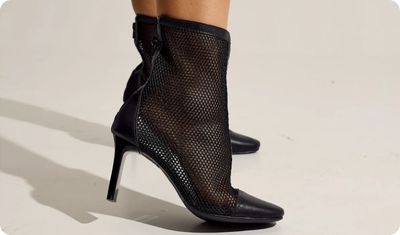 Bota Feminina Salto Alto Tela Fek Preta