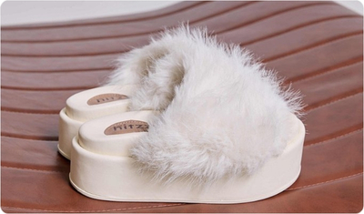 Salto plataforma de 7 cm do Tamanco Fifi Off White