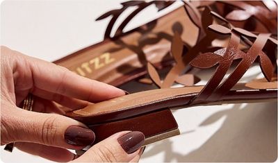 Rasteira Feminina Folhas Hani Camel
