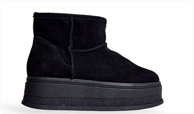 Bota Feminina Peluciada Couro Hiori Preta