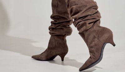 Detalhe couro brilhante Bota Zuna Preta