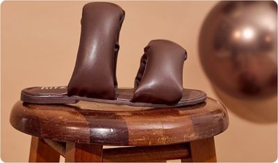 Flat Lala Marrom Look Versátil