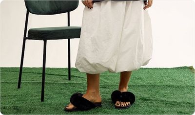 Chinelo Lele Preta Look Versátil