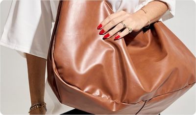 Detalhes Bolsa Life Camel