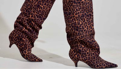 Detalhe couro brilhante Bota Zuna Preta