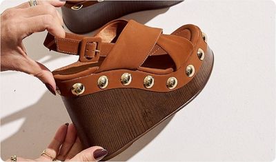 Detalhes Sandália May Camel