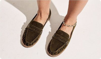 Estilo Mocassim Naoko Verde Militar