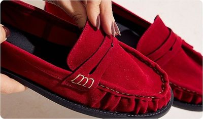 Detalhes Mocassim Naoko Vermelho