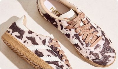 Tênis Feminino Cadarços Otavia Vaca Off White com Marrom