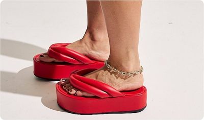 Estilo Chinelo Sakura Vermelho