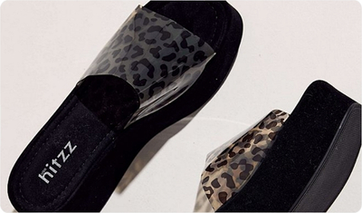 Detalhes Tamanco Adele Animal Print