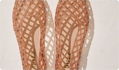 Detalhes Sapatilha Jelly Camel